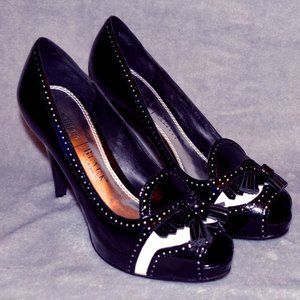 Oxford Style Peep Toe Platform 4” Heels (Size 7M)